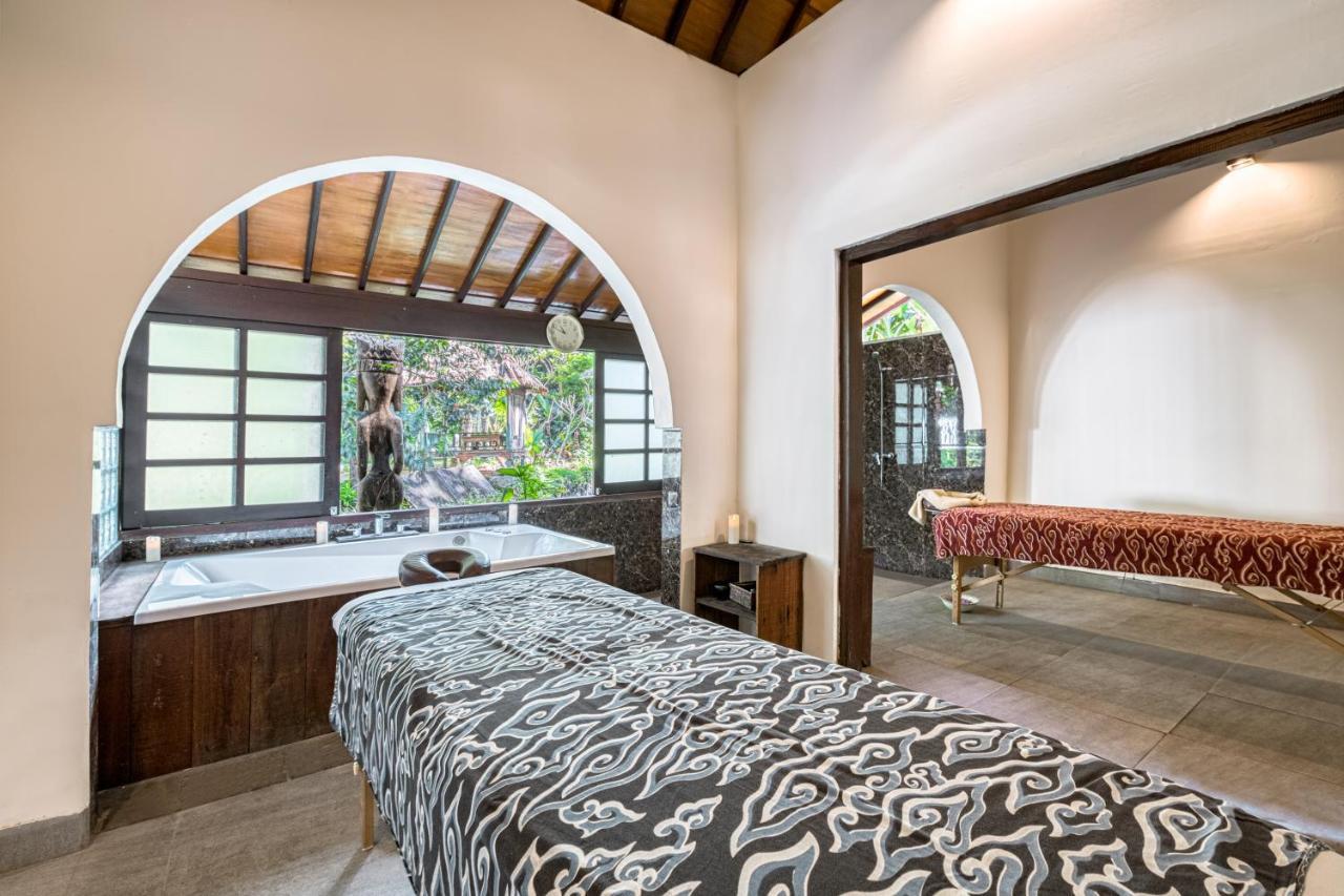 Ubud Sari Health Resort Exterior foto